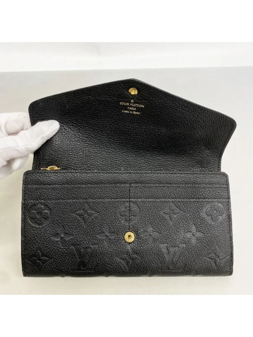 Louis Vuitton this authentic